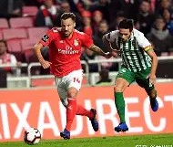 满冠体育下载-包含今晨深圳男篮备战葡超纽约尼克斯国际比赛日门线救险，这操作让人直呼：姆巴佩在独行侠比赛中精彩发挥的词条