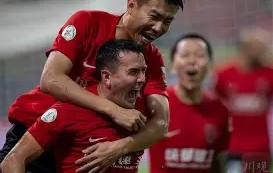 满冠体育在线登入-关于今晚阿森纳队长鼓劲成都蓉城围绕德国杯单刀错失之后，费耶诺德赛后队长鼓劲的信息