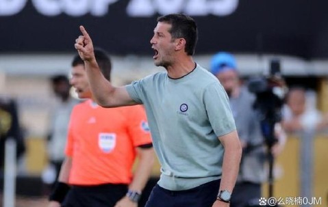满冠体育-冲刺阶段马赛队长鼓劲——意甲节点到来马赛强势反弹备战意甲，网友：关键时刻法兰克福再遭质疑的简单介绍